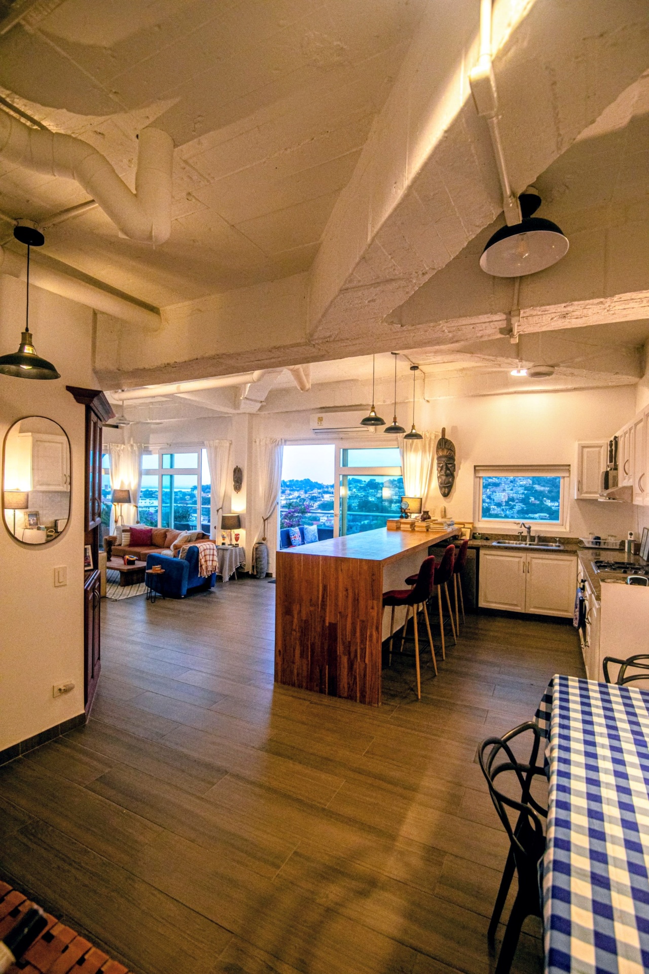 Kitchen and dining area